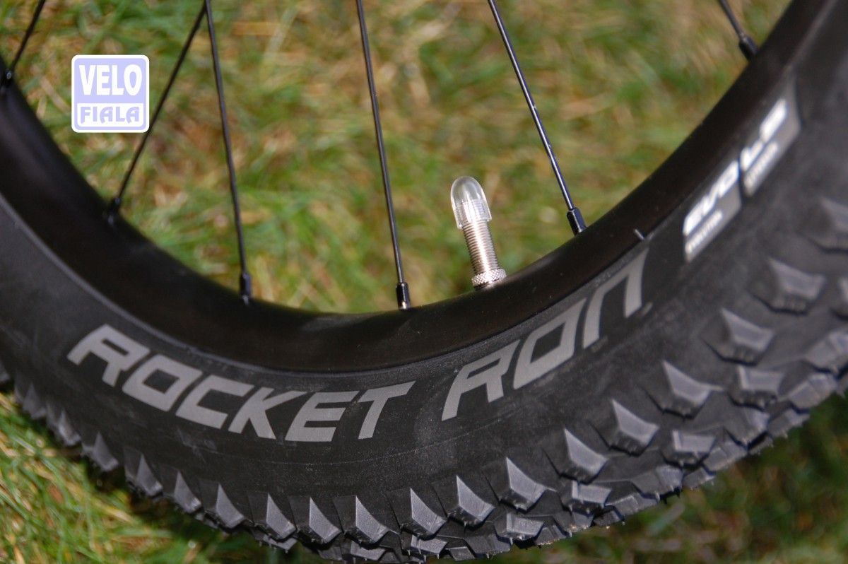 woom 5 off schwalbe rocket ron